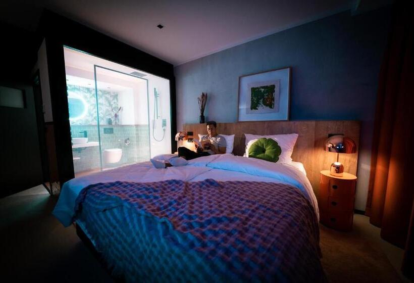 标准间, Koncept Hotel International