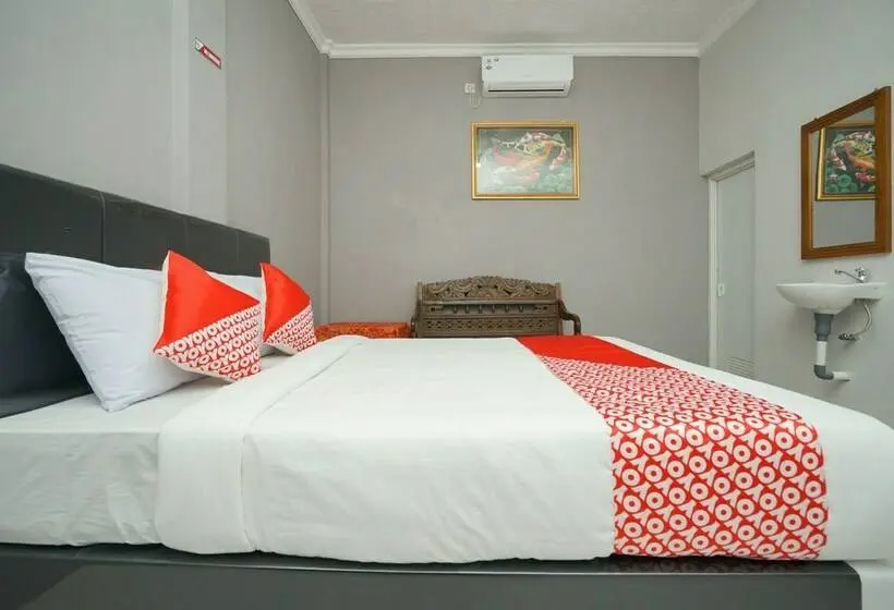 デラックスルーム, Nindy Homestay By Oyo Rooms