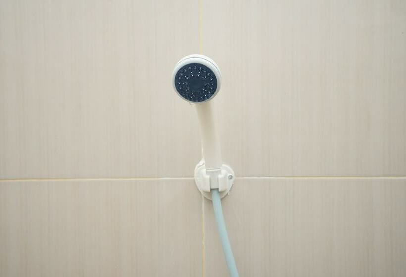 غرفة قياسية, Nindy Homestay By Oyo Rooms