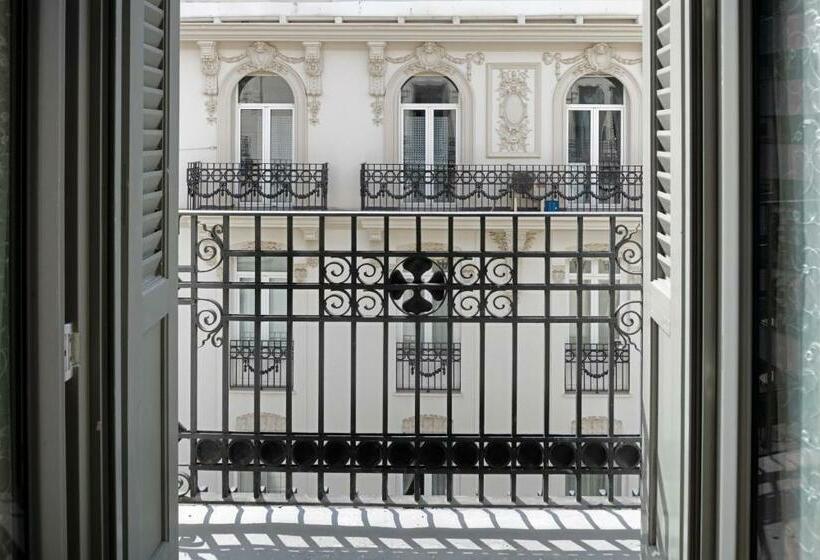 اتاق استاندارد با تخت بزرگ, Palacio Santa Clara, Autograph Collection
