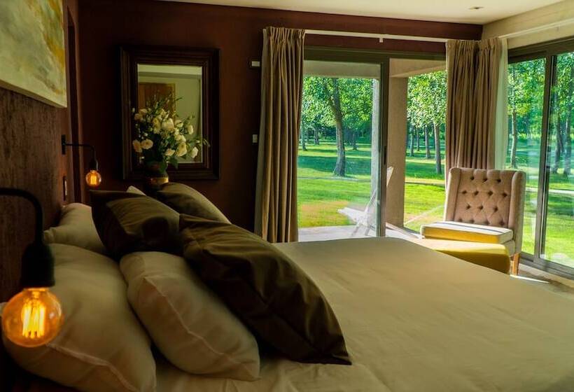 جناح بريميوم, Casa Septem