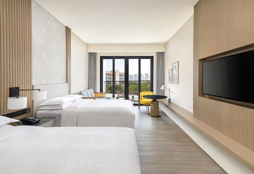 스탠다드 룸 더블 침대 2개, Four Points By Sheraton Wuchuan, Loong Bay