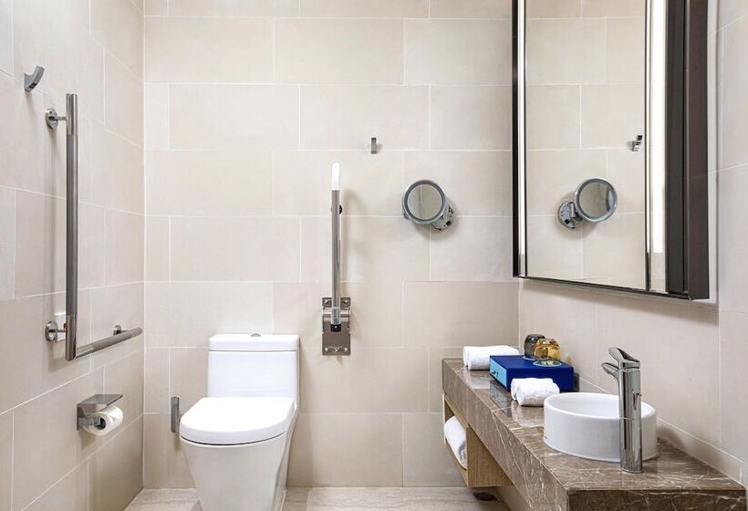 Pokój Standard Łóżko Małżeńskie, Four Points By Sheraton Wuchuan, Loong Bay