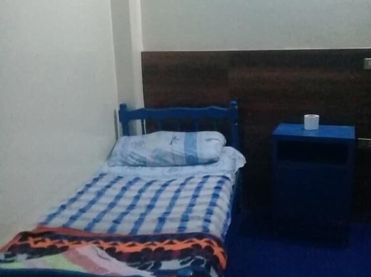 اتاق استاندارد یک نفره, Oasis