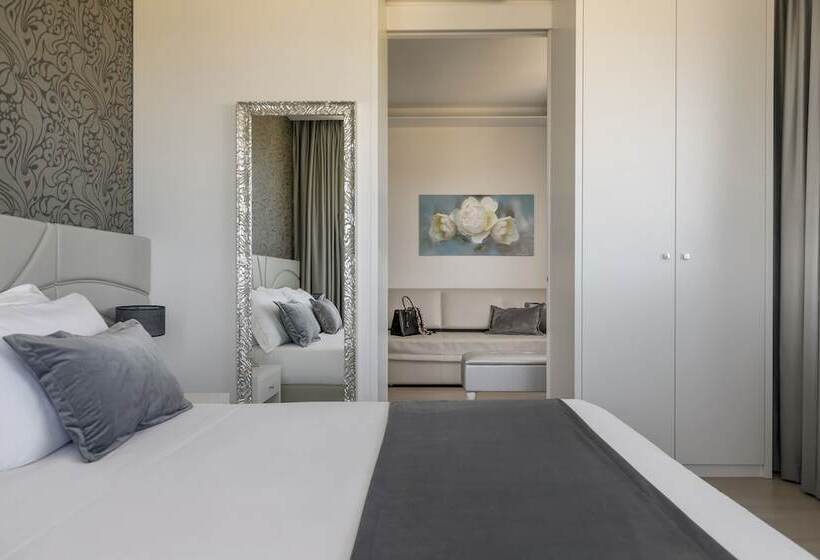 جناح مطلّ علي البحر, Riviera