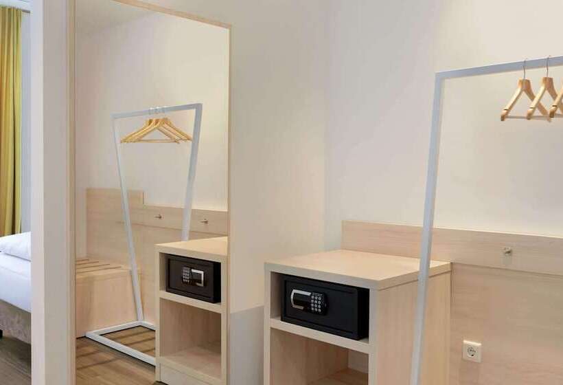 اتاق استاندارد, Super 8 By Wyndham Augsburg