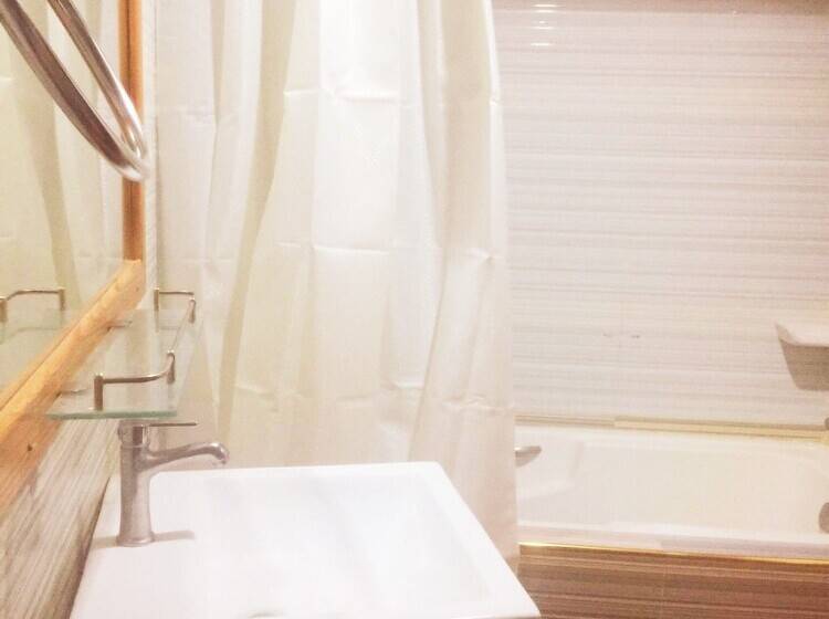 اتاق خانوادگی, Villa Marii