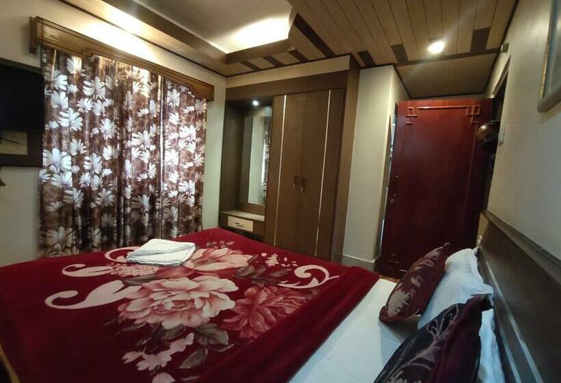 חדר סטנדרט, Berries