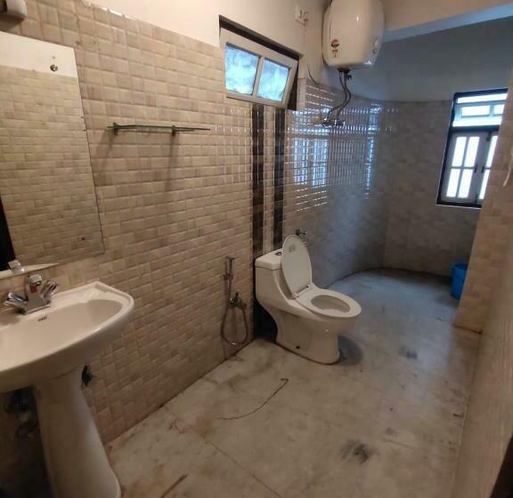 חדר סטנדרט, Berries