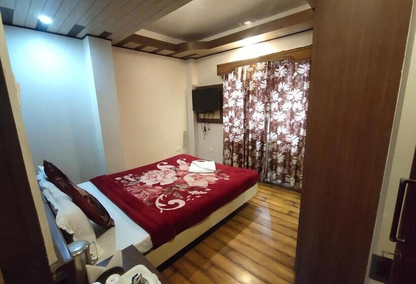 חדר סטנדרט, Berries