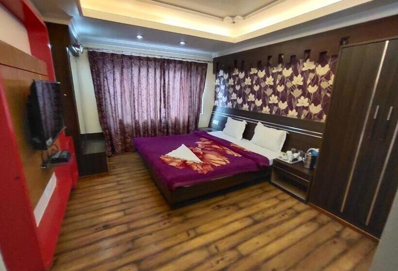 חדר דלוקס, Berries