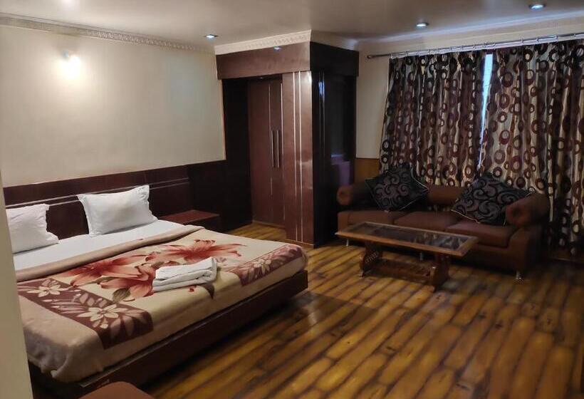 חדר דחוקס עם מיטת קינג, Berries