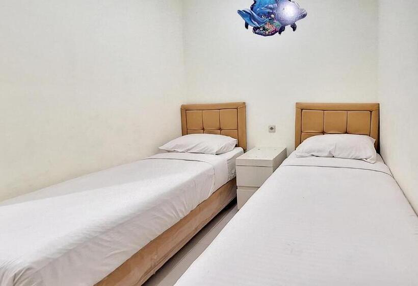 Номер Стандарт, Papa Kana Farm Mitra Reddoorz At Pacet Mojokerto