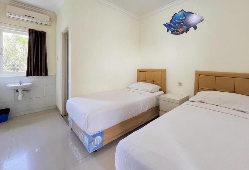 Номер Стандарт, Papa Kana Farm Mitra Reddoorz At Pacet Mojokerto