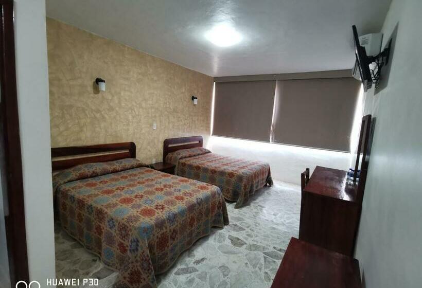 חדר סטנדרט, Plaza