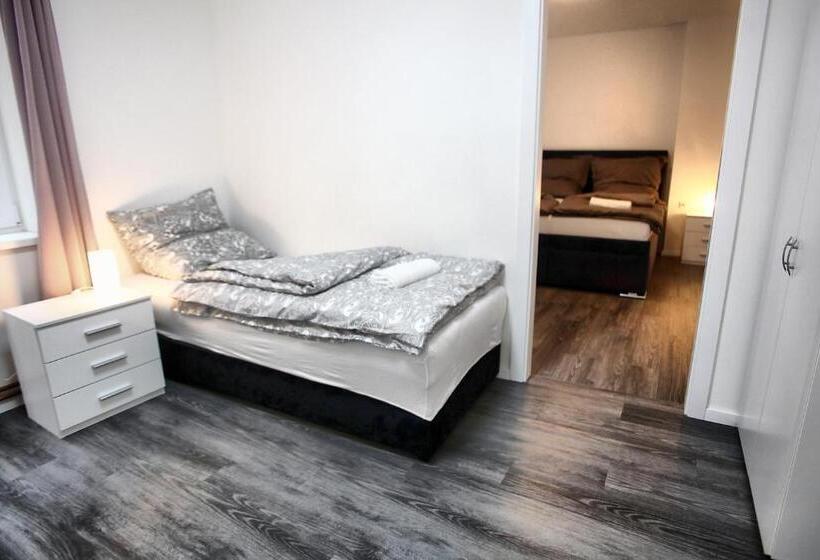 スタンダードトリプルルーム, Kotva