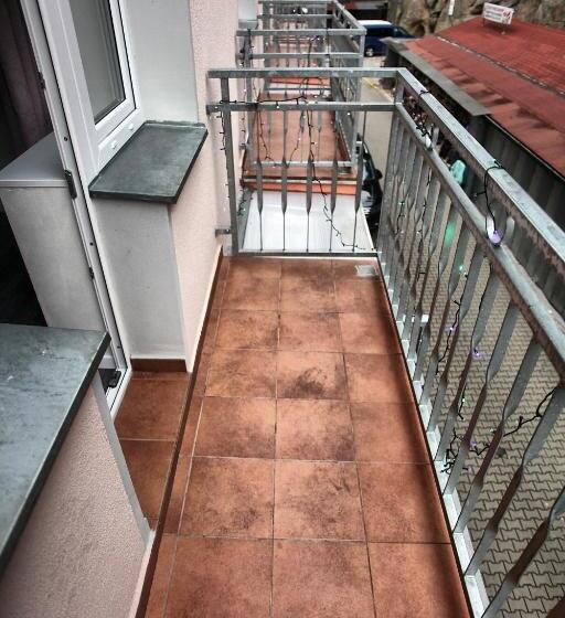 スタンダードトリプルルーム, Kotva