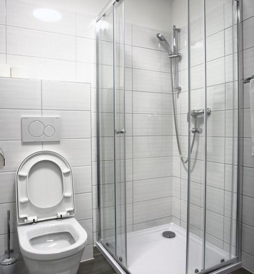 スタンダードトリプルルーム, Kotva