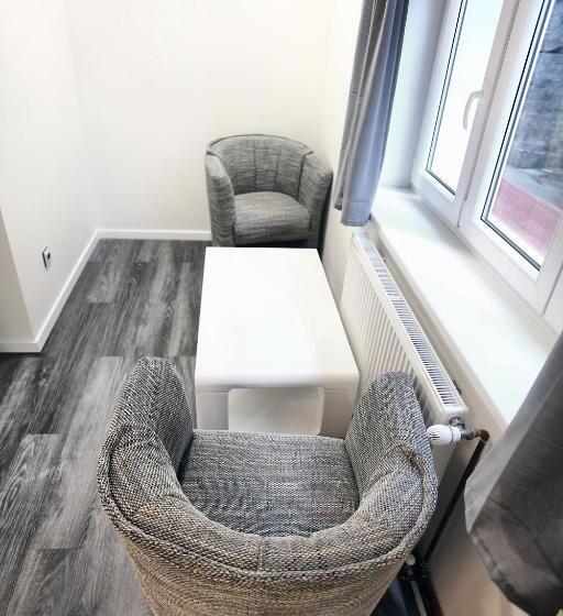 スタンダード４人部屋, Kotva