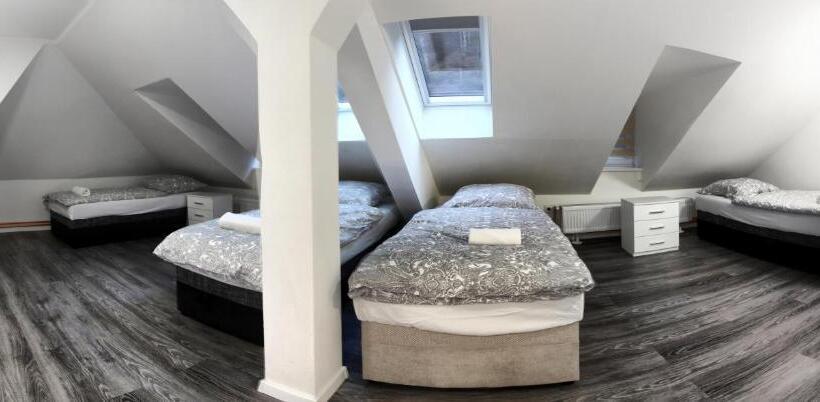 スイート（家族用）, Kotva