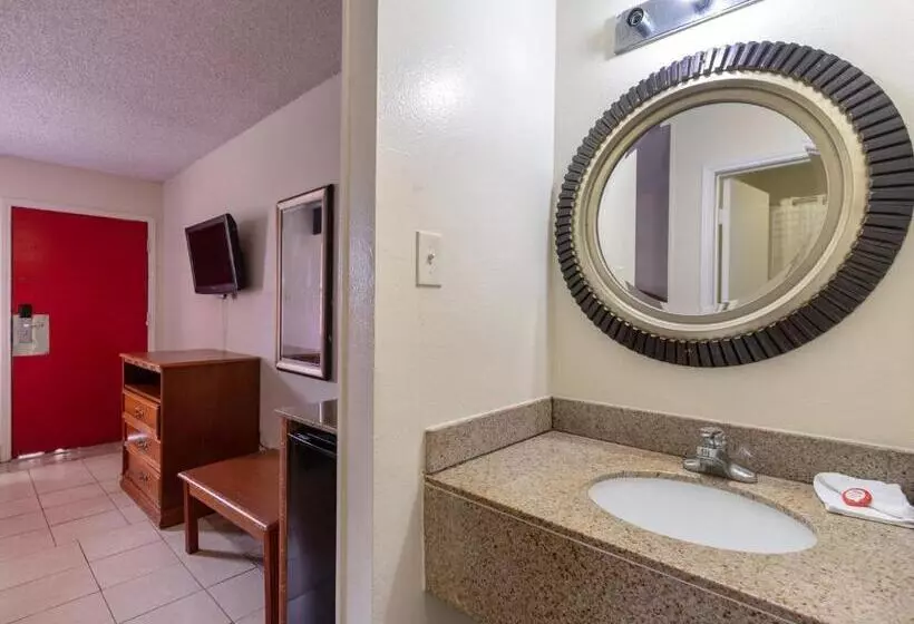 ２ダブルベッドのスタンダードルーム, OYO Hotel San Antonio Lackland near Seaworld