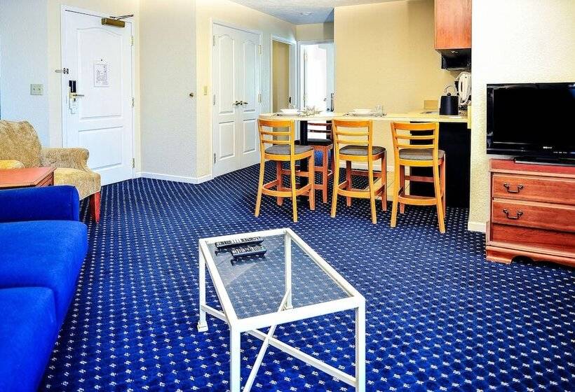 سوئیت 2 خوابه, Hilton Vacation Club Varsity Club South Bend, In