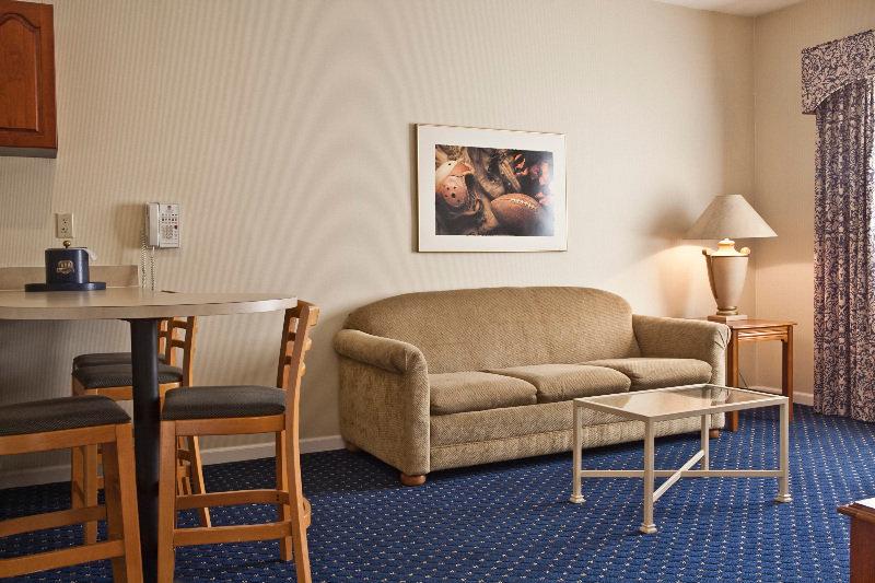 سوئیت 2 خوابه, Hilton Vacation Club Varsity Club South Bend, In