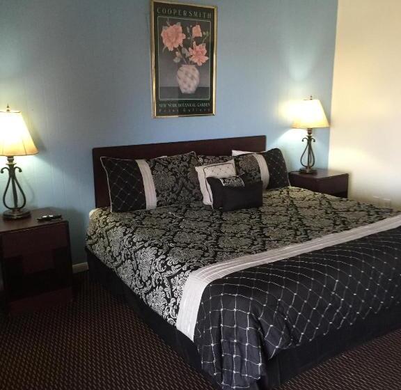 Стандартный Номер Кровать Кинг, Village Inn Salina