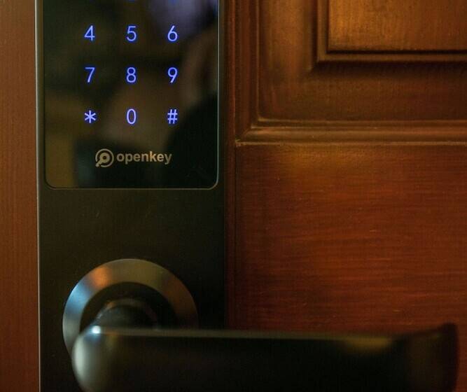 经济房, Washington Square Inn