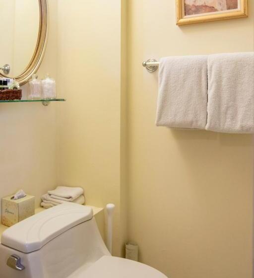 标准间, Washington Square Inn