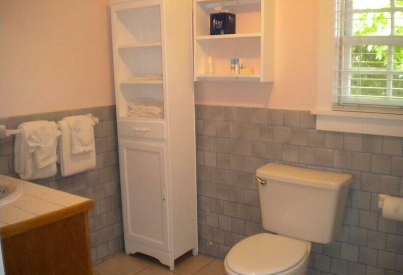 جناح بريميوم, Westwinds Inn