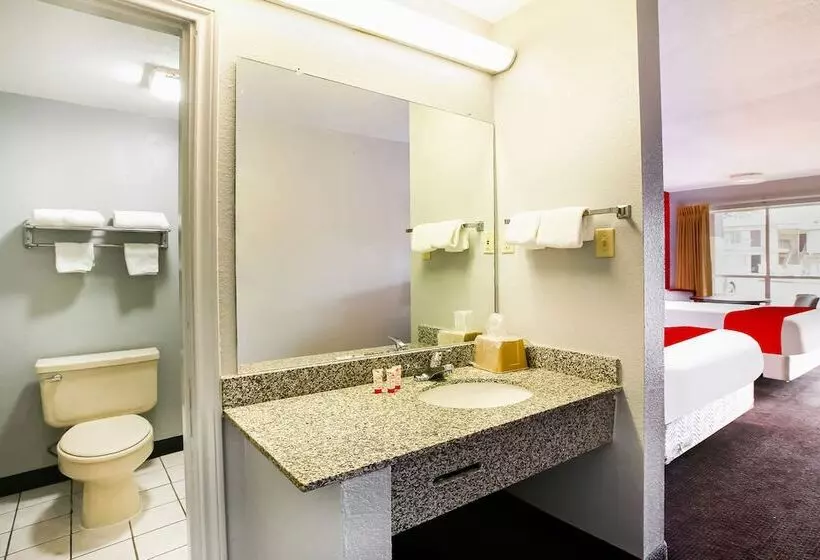 اتاق استاندارد با 2 تخت دوبل, OYO Hotel Texarkana North Heights AR Hwy I-30
