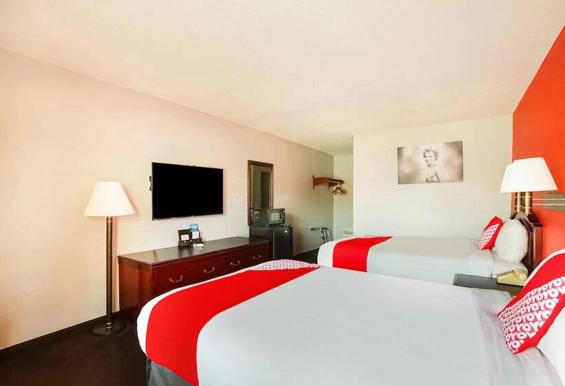 غرفه قياسيه سريرين مزدوجين, OYO Hotel Texarkana North Heights AR Hwy I-30