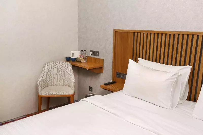 اتاق استاندارد با تخت بزرگ, OYO Hotel Texarkana North Heights AR Hwy I-30
