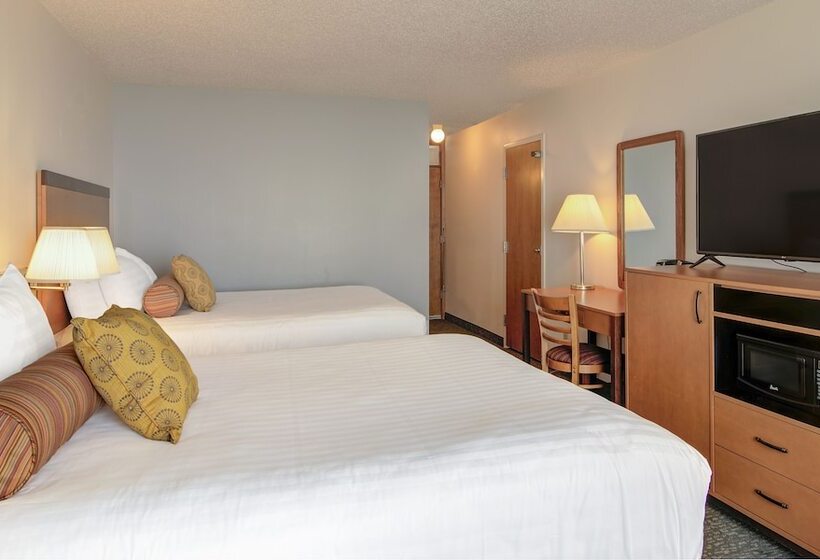 Номер Стандартный Кровать Куин, The Whaler Newport