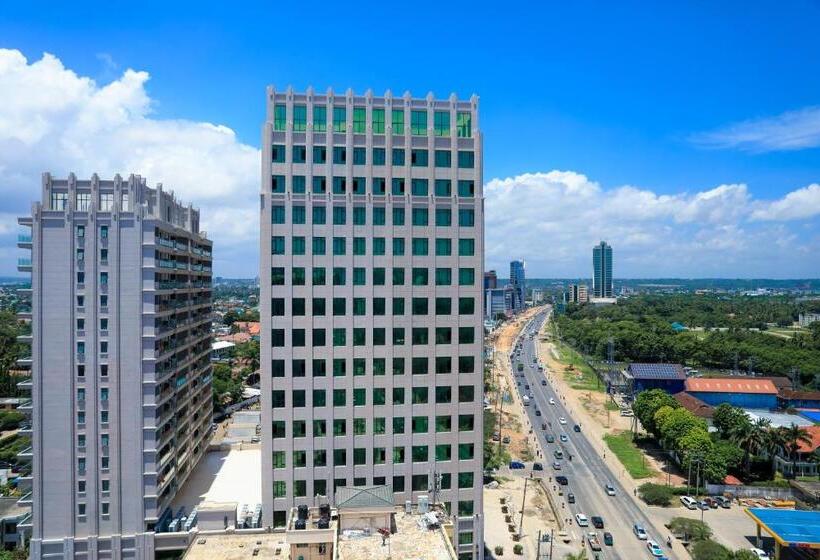 سوییت سوپریور, Lark