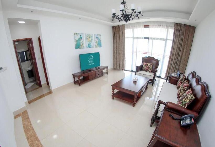 اتاق لوکس, Lark