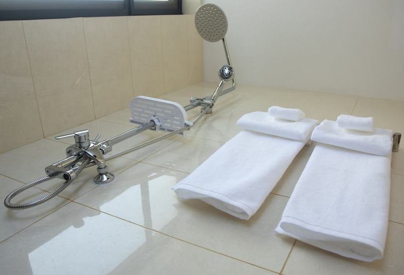 Deluxe Suite Sea View, Lark