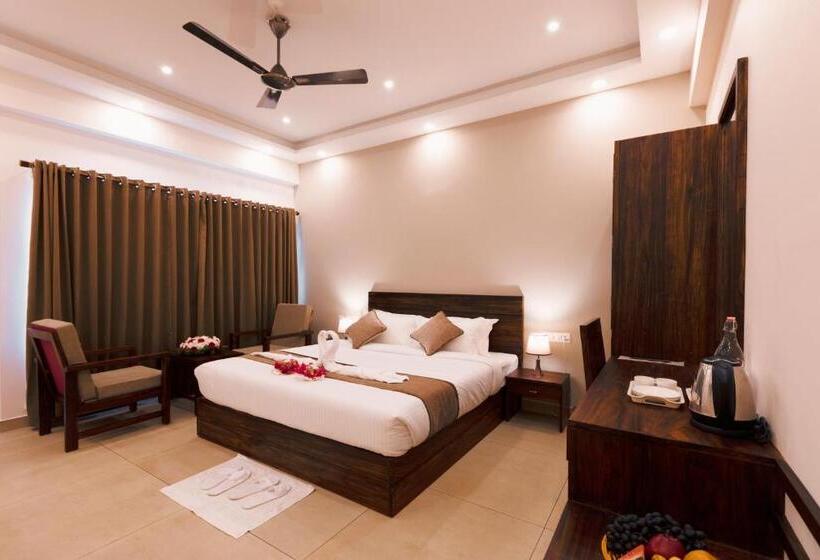 اتاق لوکس با بالکن, Pleasant Hill Resort