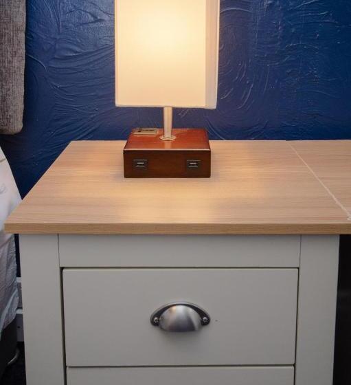 חדר סטנדרט, The Ferndale