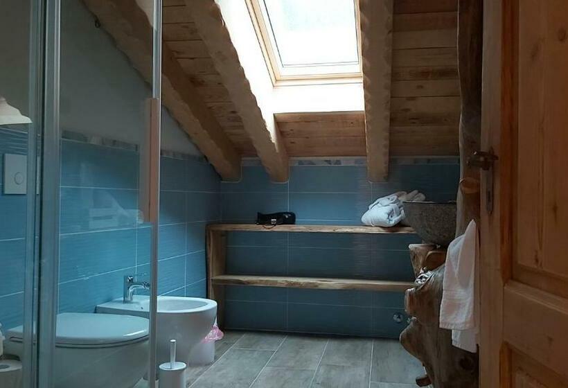 Standard-huone Järvinäkymä, Agritur La Dasa