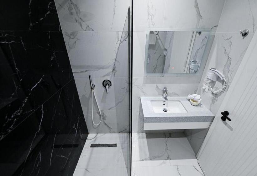 스탠다드 발코니 룸, Royal G Max