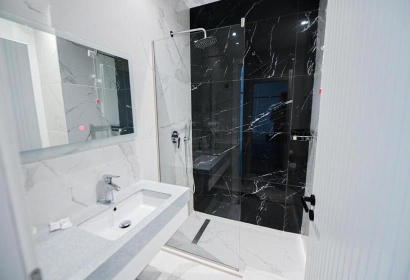 스탠다드 룸 바다 전망, Royal G Max