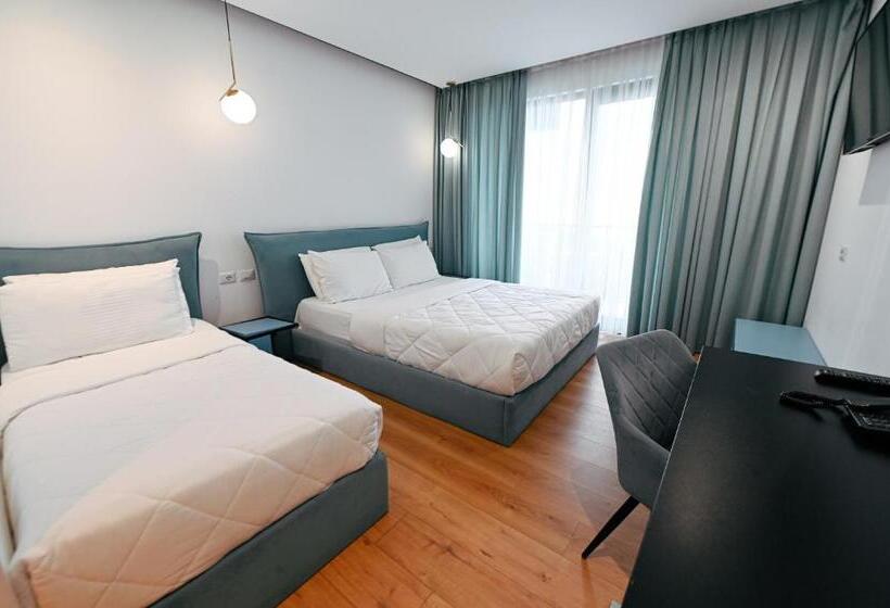 스탠다드 트리플 룸, Royal G Max