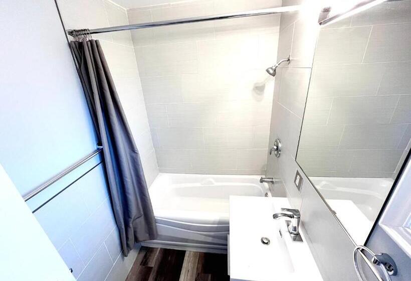 Suite, The Orchard At Oliver