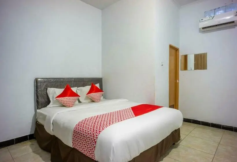 Standard-huone, Wisma Permata Makassar Redpartner