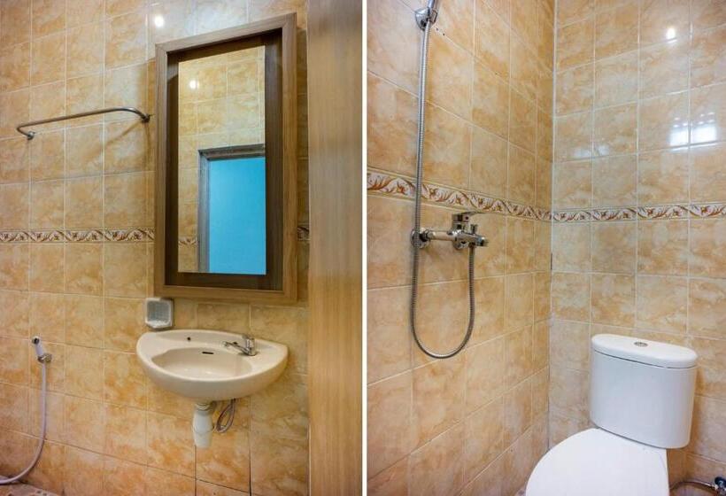 חדר סטנדרט, Wisma Permata Makassar Redpartner