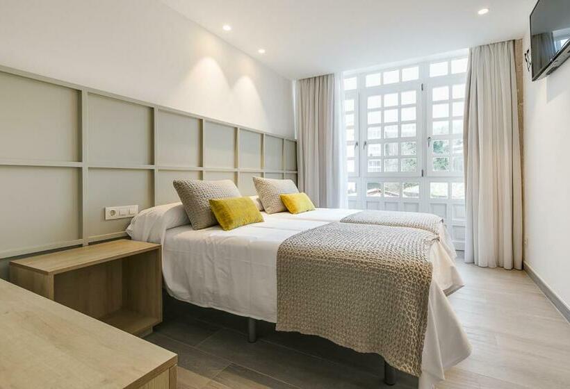 标准间, A Casa Do Latoneiro