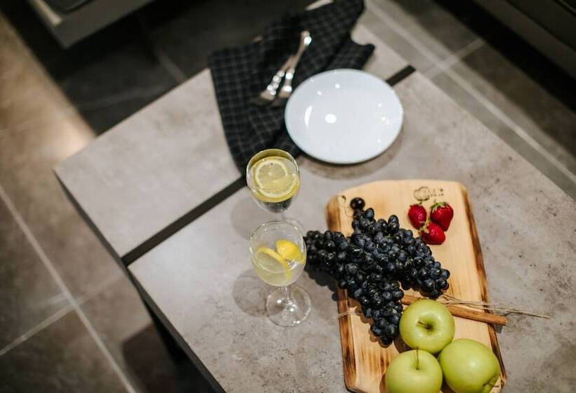 豪华套房, Cosmo Napa Boutique