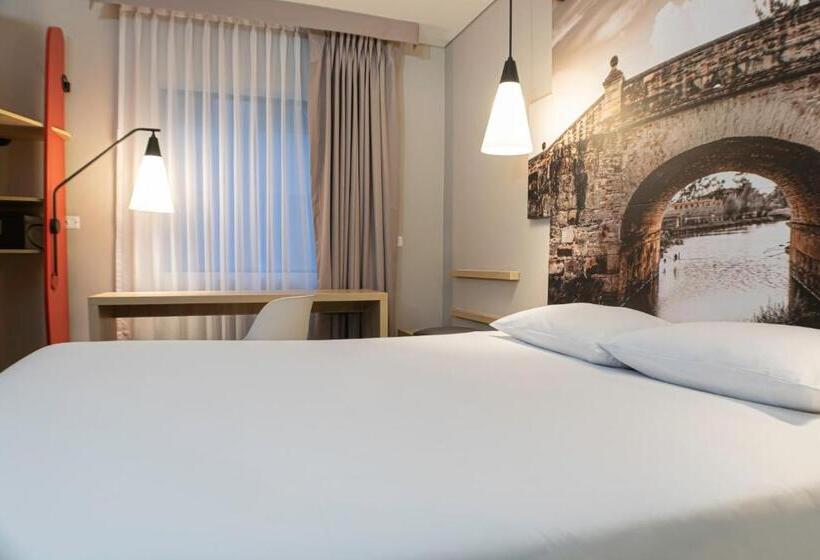 Номер Стандарт, Ibis Chia